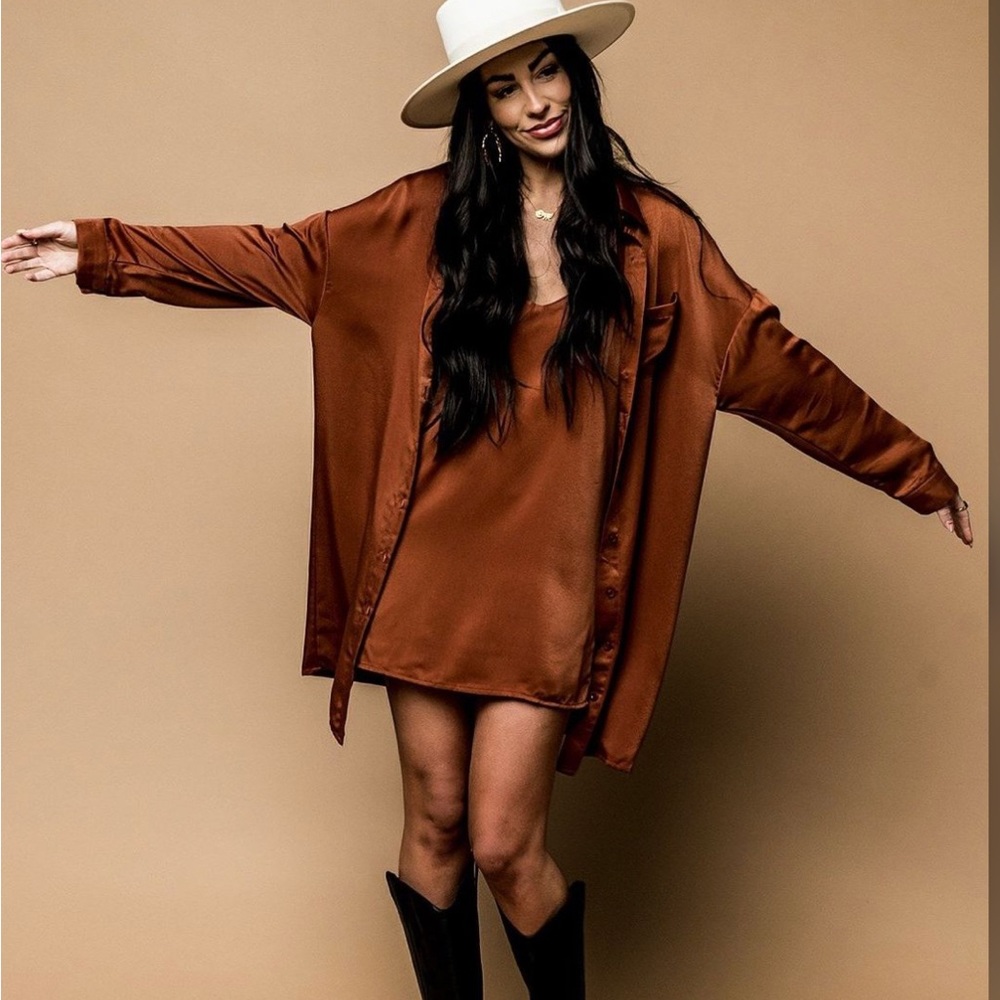 She Has Arrived Satin Duster + Dress Set